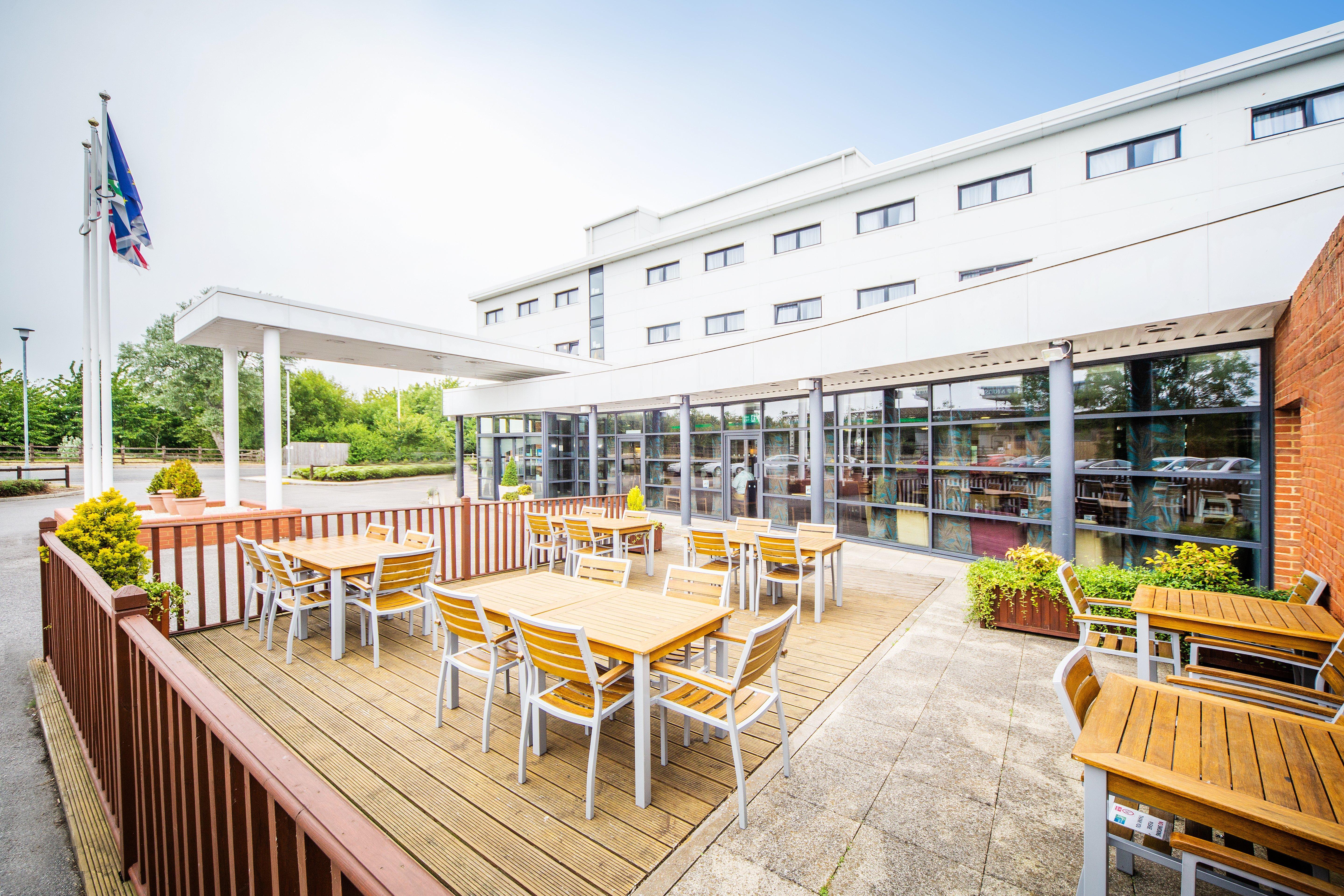 Holiday Inn Express Folkestone Channel Tunnel By Ihg Экстерьер фото